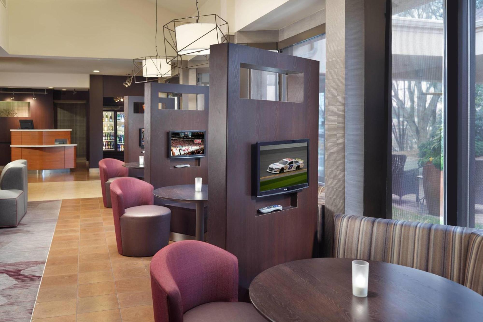 Courtyard By Marriott Raleigh Midtown Hotel Exterior foto