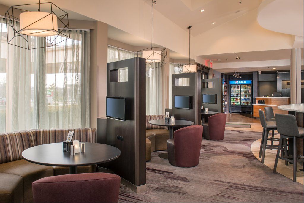 Courtyard By Marriott Raleigh Midtown Hotel Exterior foto